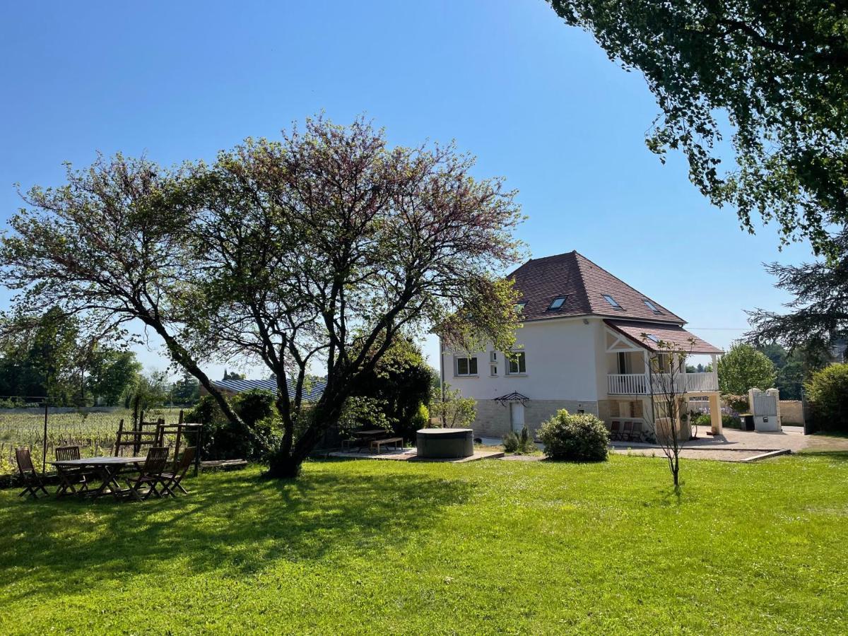 Villa De La Roseraie Rully  エクステリア 写真